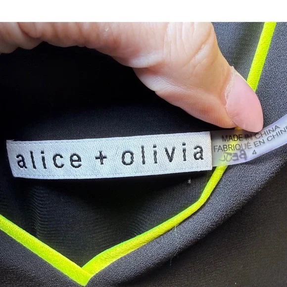 Alice + Olivia Black Neon Yellow Piping V-Neck Sleeveless Jumpsuit Size 4 - Picture 3 of 13